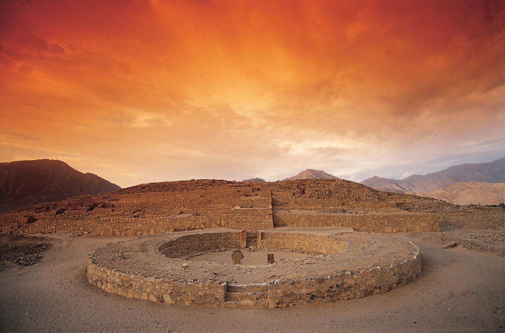 Site archéologique Caral Nord du Pérou, itinéraire nord du Pérou