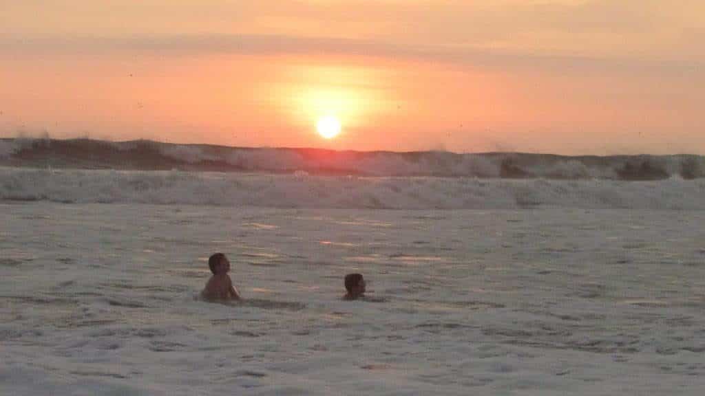 beach wakama children