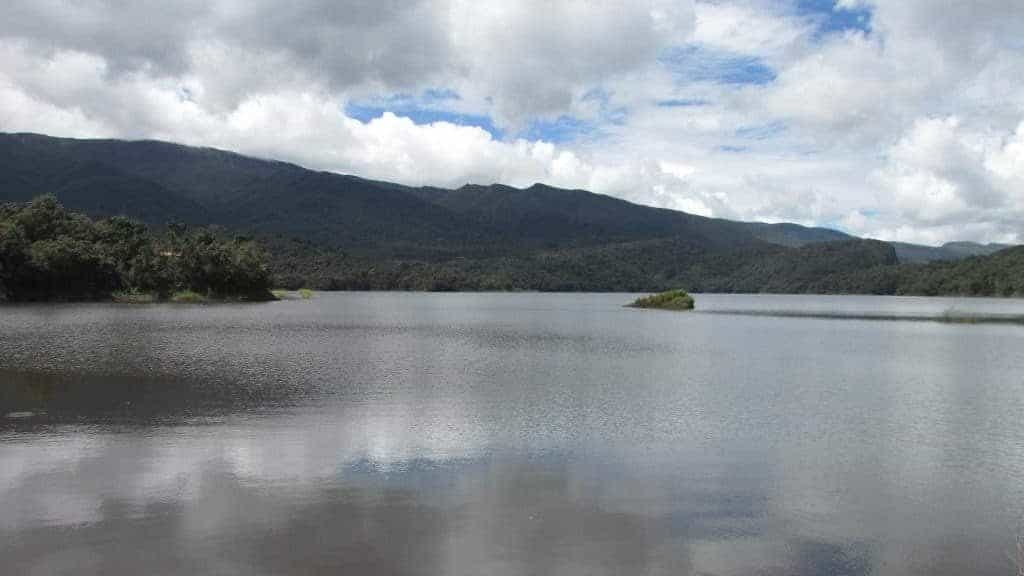 Immerged little island Lake Huamanpata