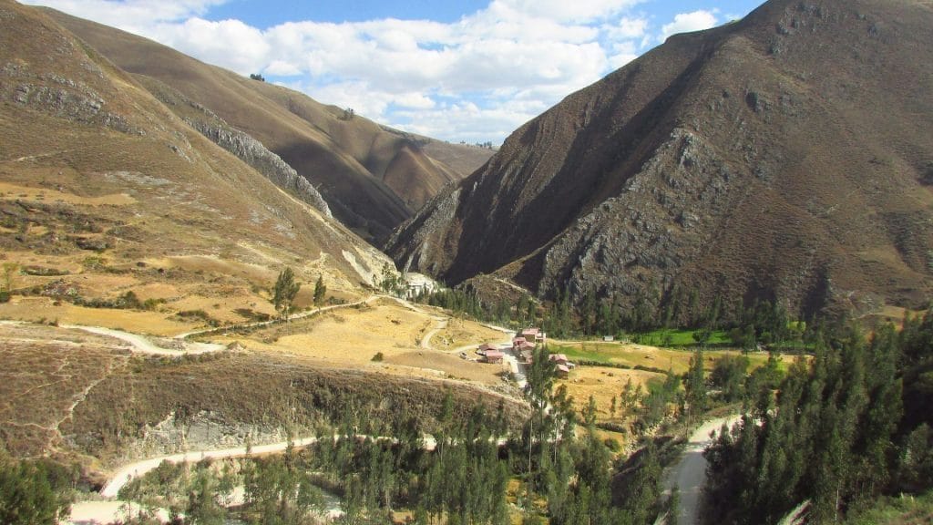 Tal nach Combayo, Phima voyages