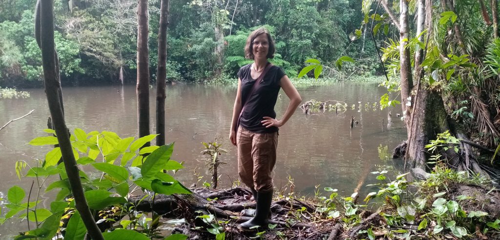 Fishing with rubber boots in Pacaya Samiria